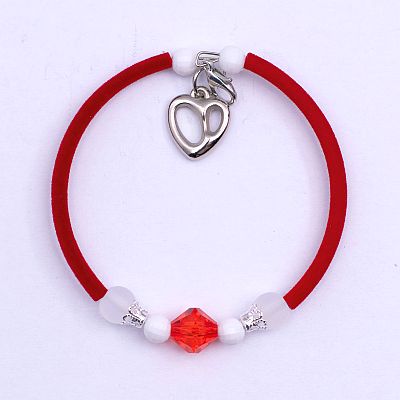 Гривна с червен ромб и бели перли с кошнички PICTURE OF ITEM 2099